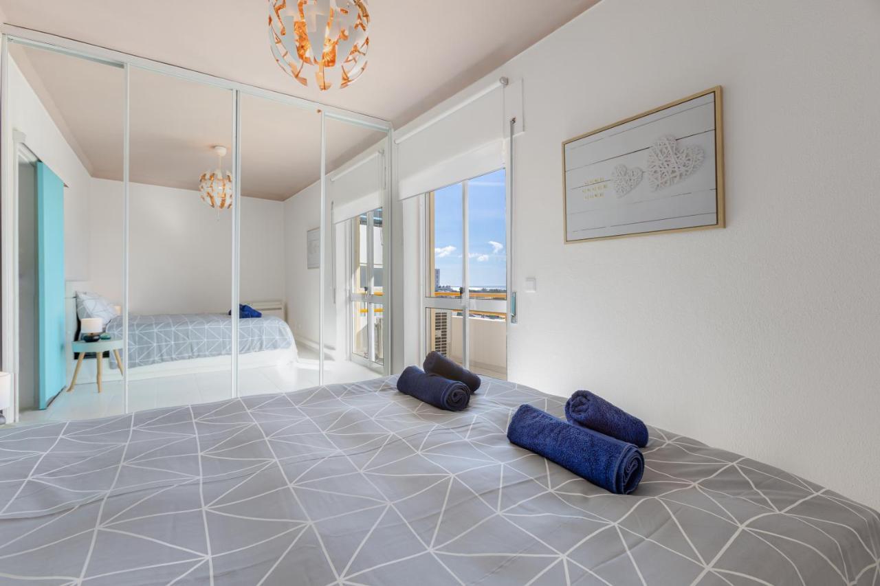 Max Crib - Seafront 2 Bedroom Apart With Ac And Private Parking In Armação de Pêra 外观 照片